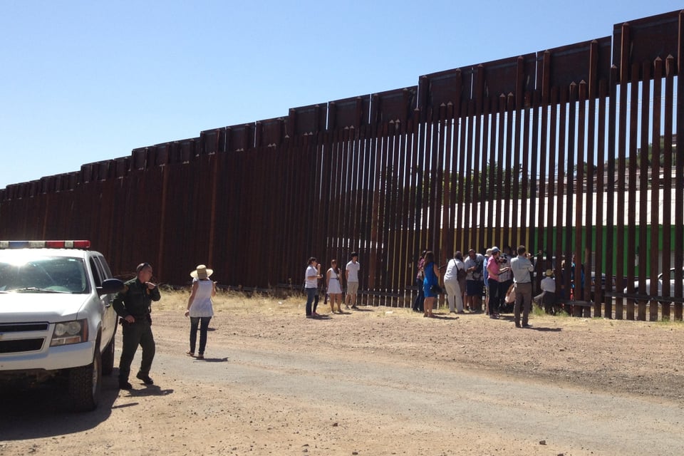 Casa Blanca advierte a inmigrantes que serán rechazados si buscan entrar a EE.UU.