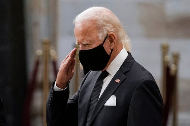 Biden ordena banderas a media asta en la Casa Blanca y los edificios públicos tras masacre en Atlanta
