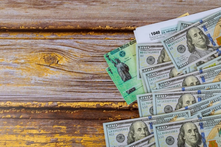 Republicano propone cheque de estímulo económico de $2,400