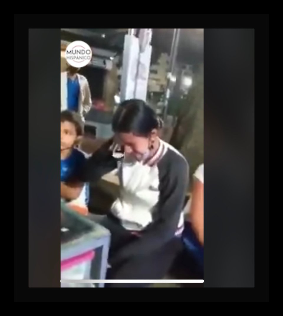 Video de niños golpeando a su madre causa indignación en las redes sociales