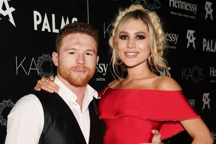 La foto en que se le sale media bubi a la novia del Canelo Álvarez en bikini