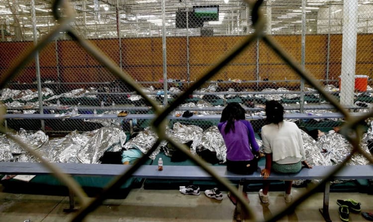 Gobierno de Biden anula política que dificultaba asilo a niños no acompañados featured image