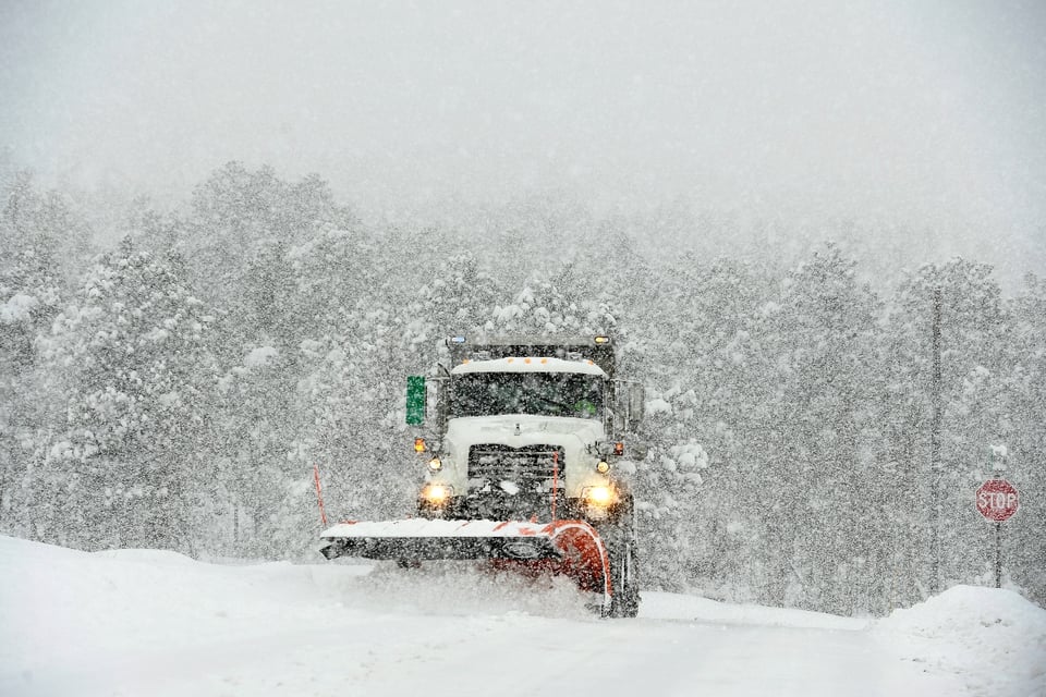 Colorado y Wyoming golpeados tras histórica tormenta de nieve