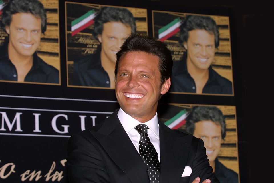 Captan a Luis Miguel en centro comercial de Miami y sorprende cómo luce