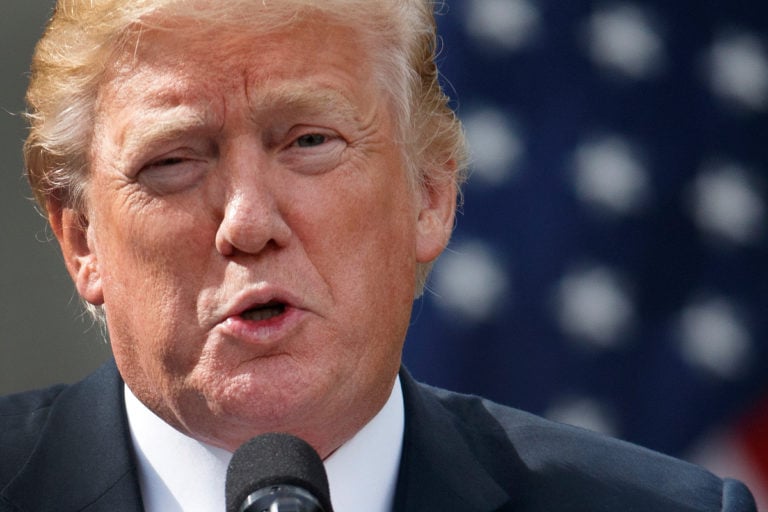 Trump considera al «100 %» postularse a las elecciones del 2024