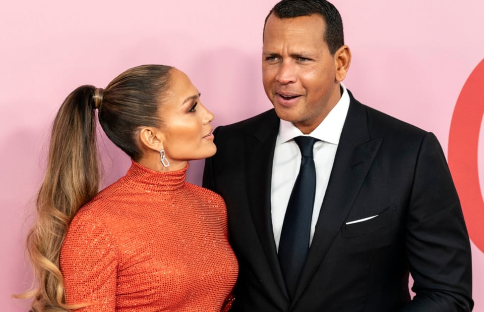 Tras la ruptura de JLo y Alex Rodríguez, supuesta amante rompe el silencio featured image