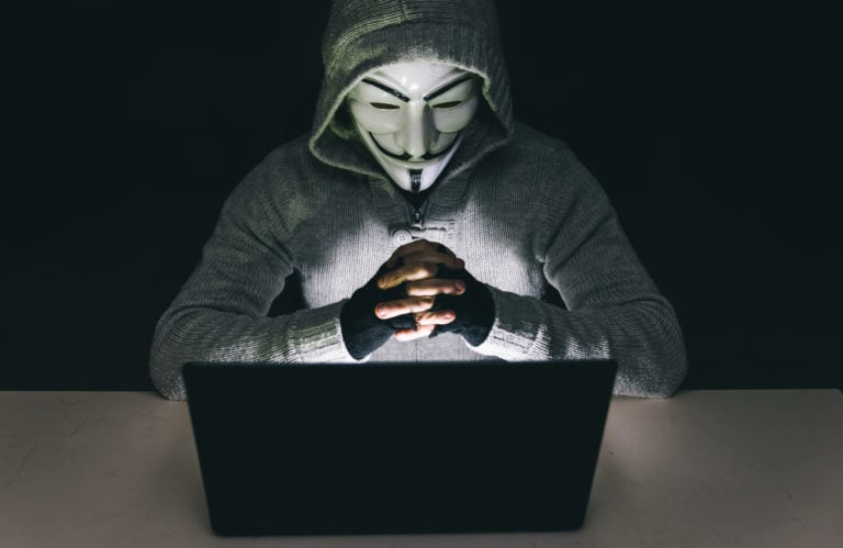 Anonymous México ‘cobrará venganza’ por víctimas de metro, advierte ataque a INE (VIDEO)
