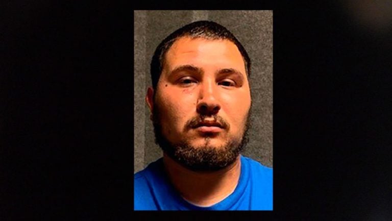 Andrew Ray Elizondo es acusado del asesinato a balazos de una niña