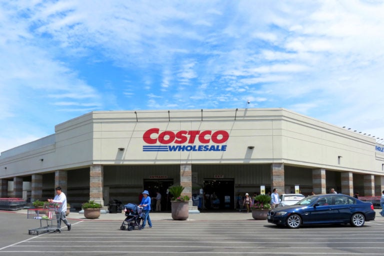 El actor Ricky Schroder protagoniza tremendo ‘zafarrancho’ en un Costco