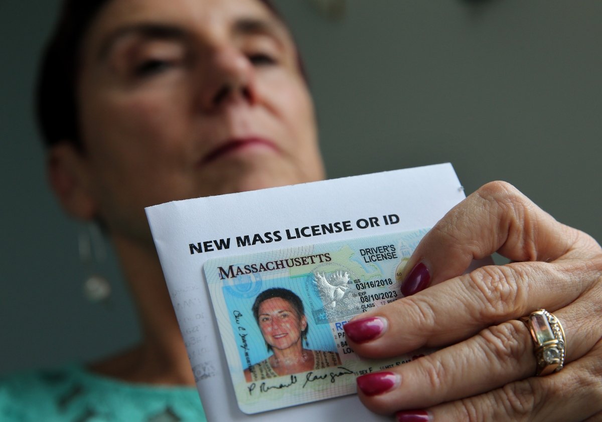 Licencias para conducir de indocumentados entrarán en vigencia en este estado de EEUU