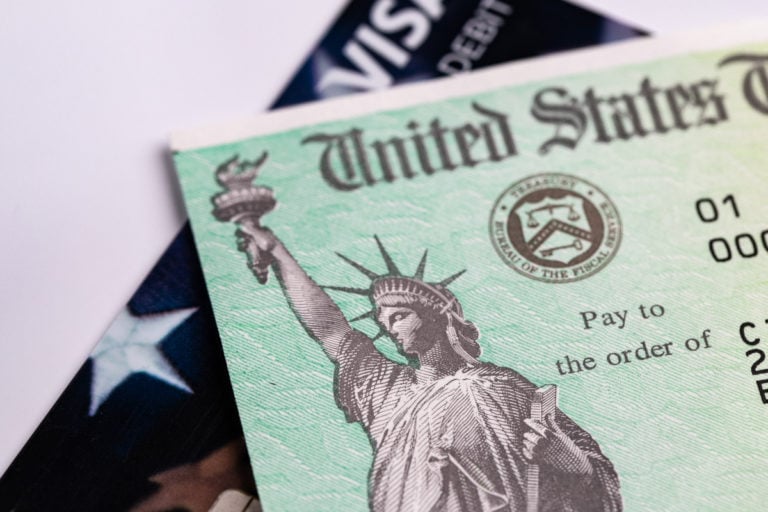 ¿Cuál es el requisito esencial para recibir un cheque plus-up?