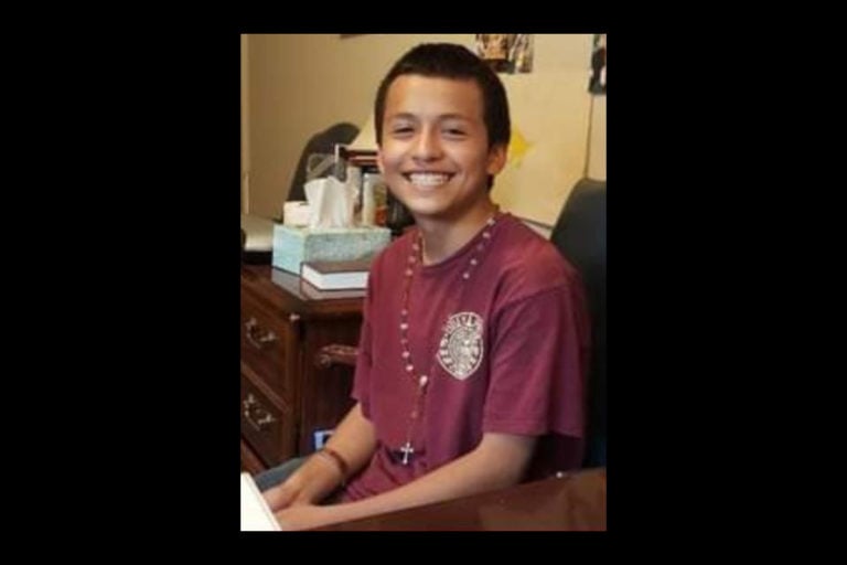Reportan desaparición de niño hispano Faustino Junior Sánchez
