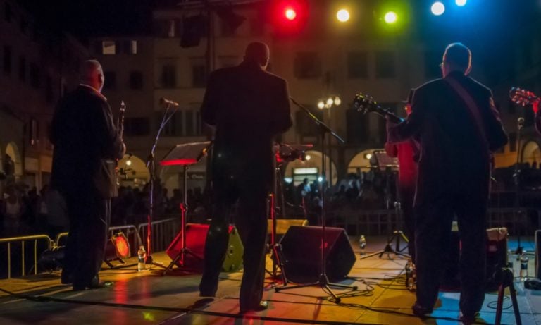 Muere el salsero «Tempo» Alomar, exmiembro del Apollo Sound