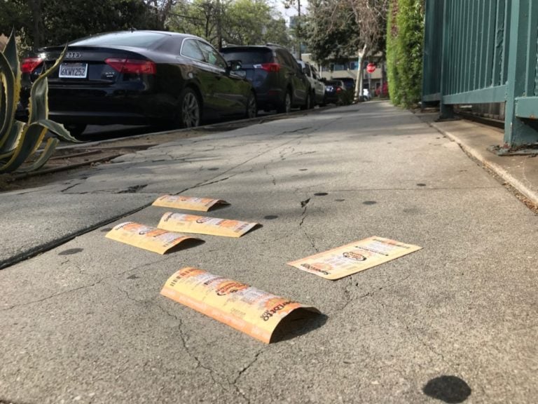 Mujer habría destruido boleto de lotería ganador de $26 millones en la lavadora