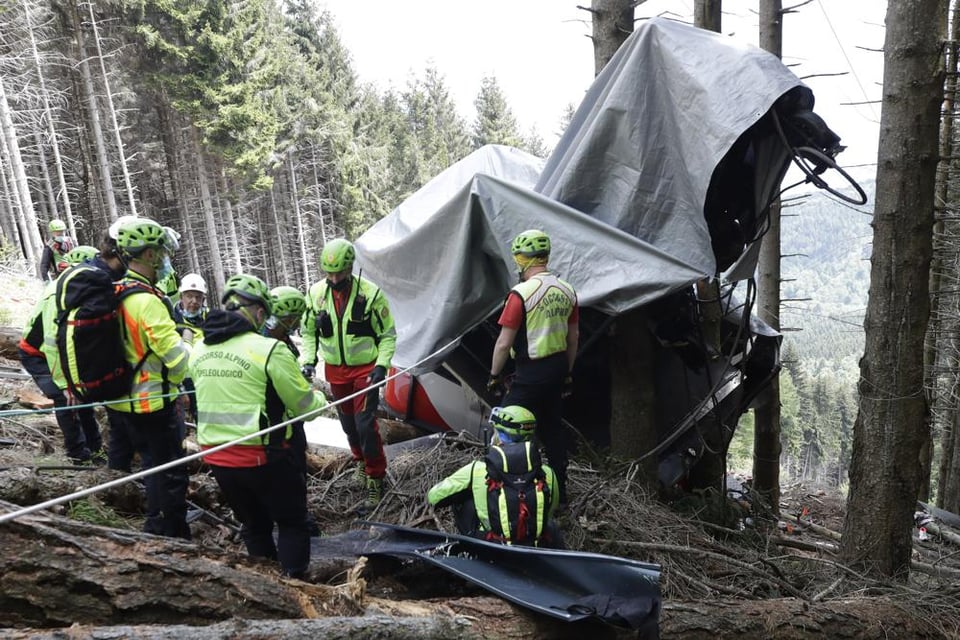 Juez en Italia considera culpable al técnico de las muertes en accidente de teleférico featured image