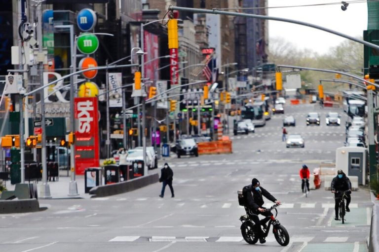 Tiroteo en Times Square deja heridas a dos mujeres y una niña