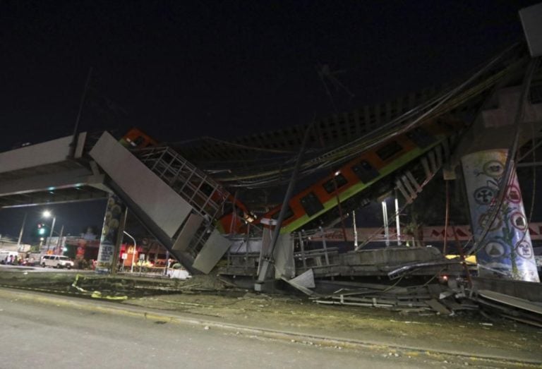 Asciende a 23 el número de muertos tras accidente en metro de México