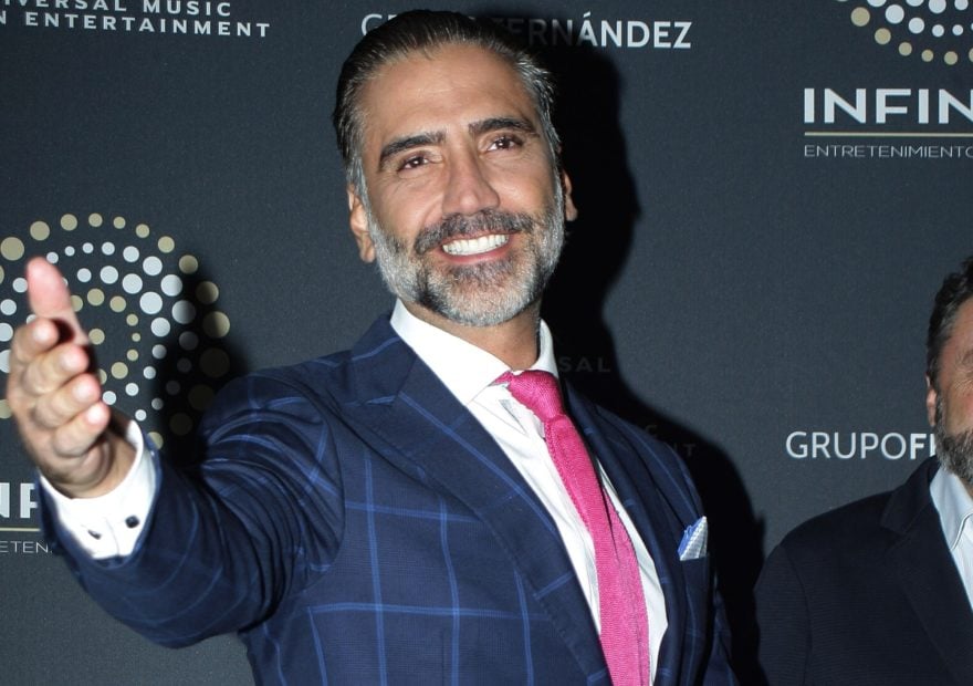 ¡Alejandro Fernández levanta sospechas! Una foto de ‘El Potrillo’ deja a todos ‘hablando’ por cómo se ve