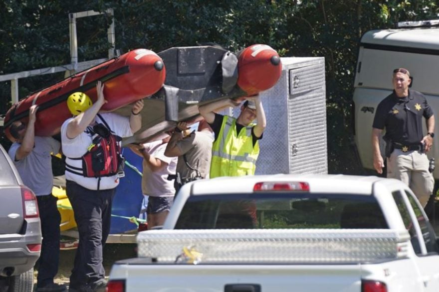 Paseo en balsa termina en tragedia para hispanos en Carolina del Norte