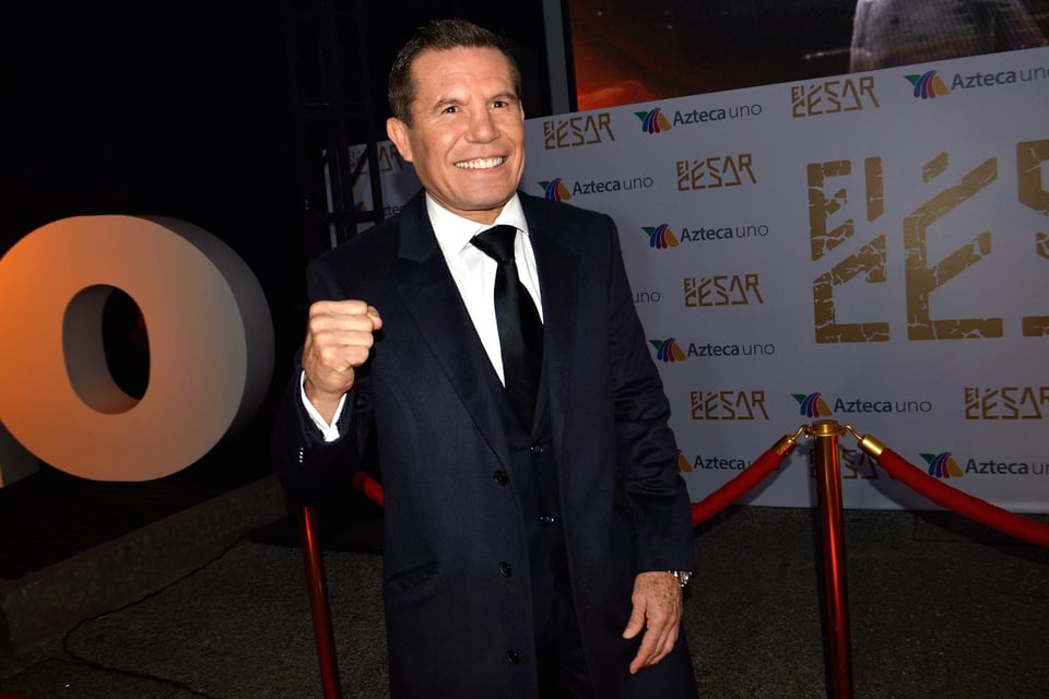 Julio César Chávez le da golpe bajo a su hijo en pleno Día de los Padres por culpa del Canelo (FOTO)