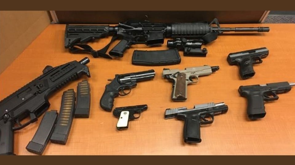 Crónica amantes de armas