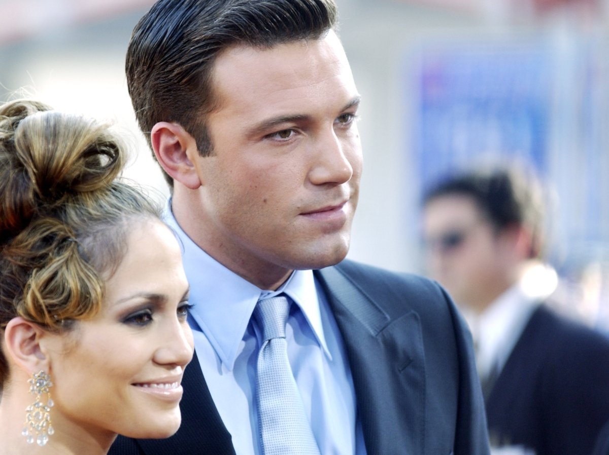 JLo y Ben Affleck son captados besándose (FOTOS Y VIDEO)