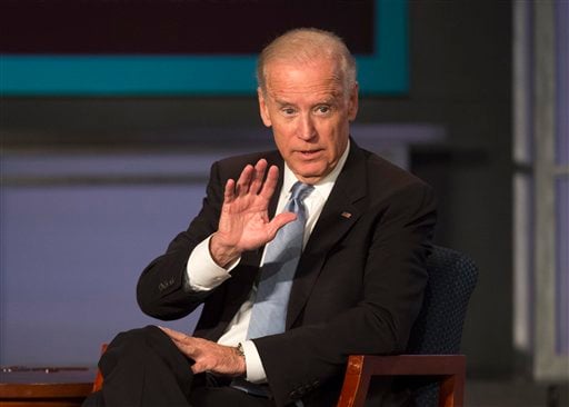 Obispos católicos de EE.UU. aprueban medidas para impedir que Biden reciba la comunión