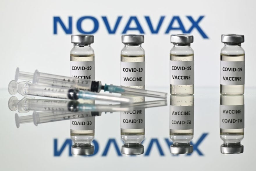 Vacuna de Novavax tiene 90% de eficacia, reporta un gran estudio