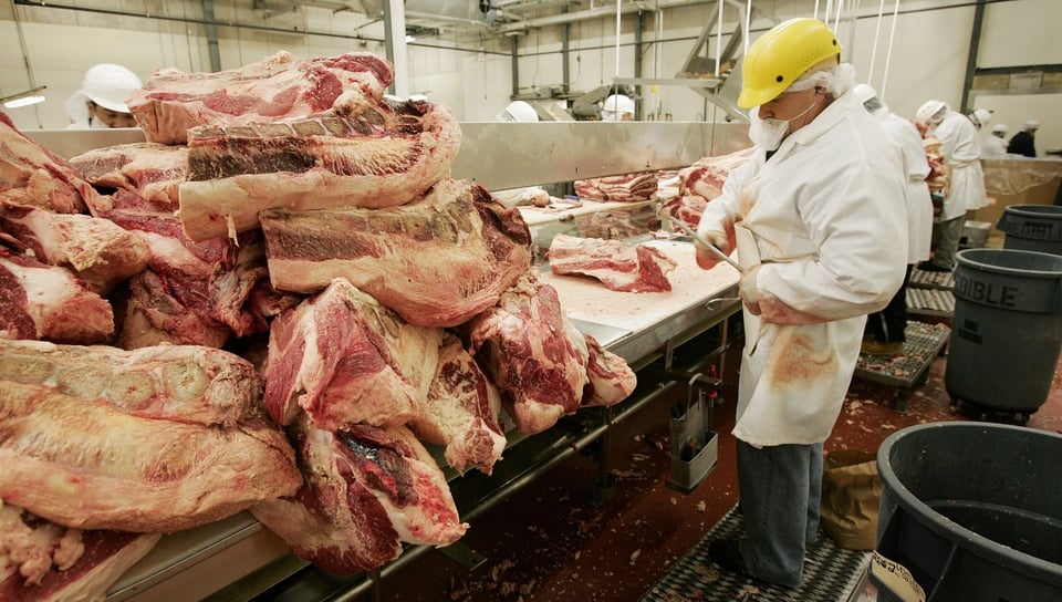 JBS suspende parte de su producción de carne en Norteamérica por ciberataque