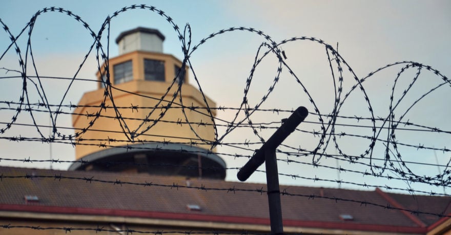 Nueva Jersey anuncia cierre de cárcel para mujeres tras denuncias de abuso