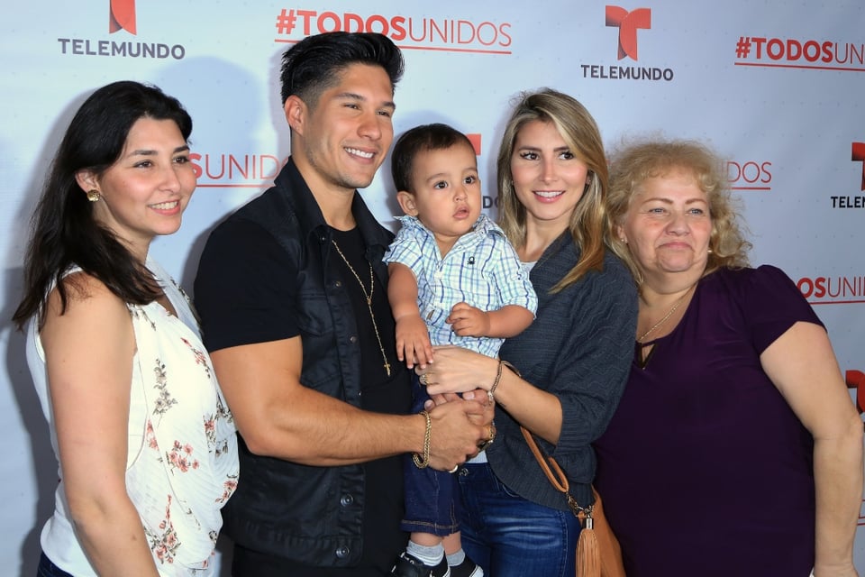 Mamá de Chyno Miranda por fin rompe el silencio sobre la enfermedad del cantante featured image