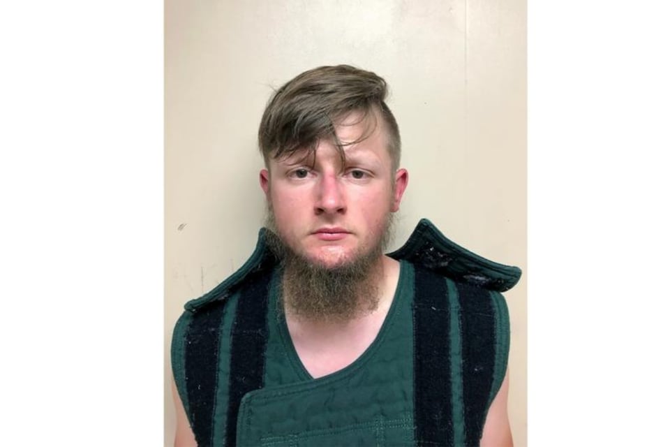 Joven acusado de masacre en salones de masaje en Georgia se declara culpable featured image