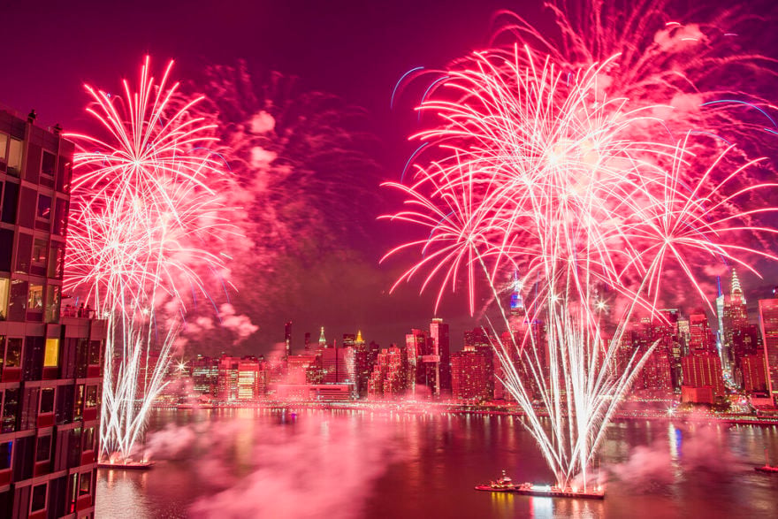 customs, celebration, fireworks, holiday, MundoNOW