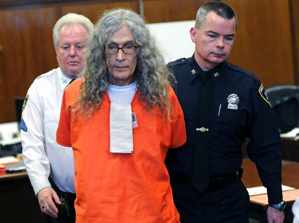 Murió asesino en serie hispano Rodney Alcalá, sospechoso de 130 muertes en EE.UU. featured image