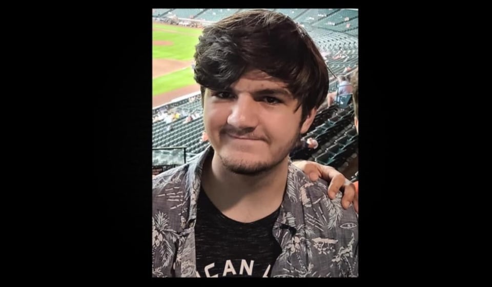 Difunden nuevas imágenes del auto del asesino de David Xavier Castro (FOTOS) featured image