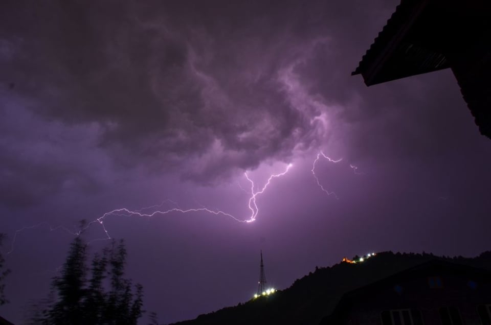 Rayos en la India matan al menos a 38 personas en 24 horas featured image