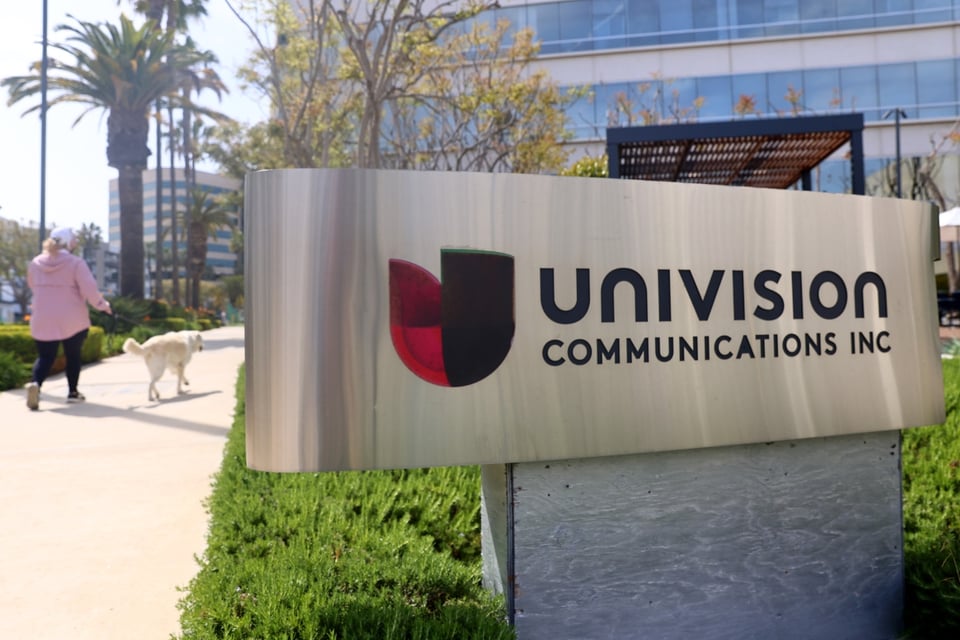 Aseguran que habrá cambios en Univisión: El Gordo y La Flaca y Jorge Ramos entre los ‘afectados’ featured image