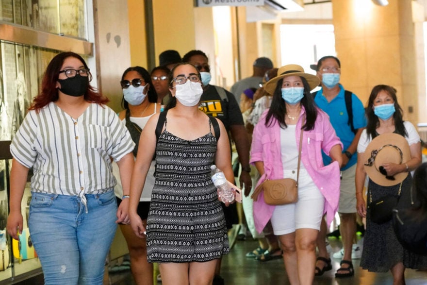 Mascarilla facial será obligatoria en Los Ángeles