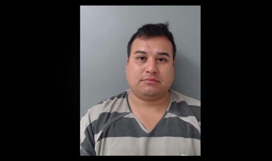 Sacerdote se emborracha y protagoniza pelea; arrestan a José Ángel De León
