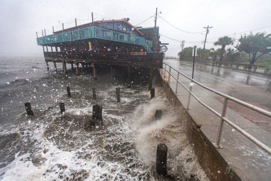Pronostican tormentas eléctricas e inundaciones repentinas para la Costa Oeste