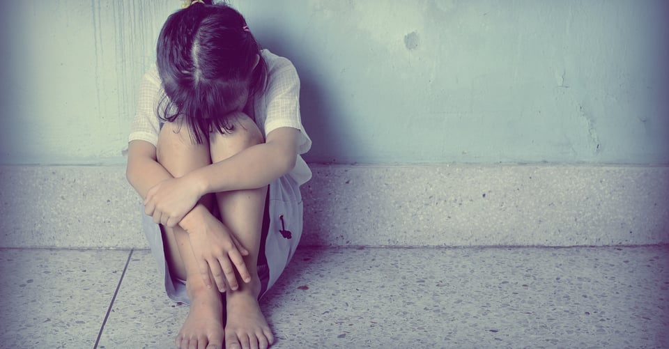 Estudio: EEUU está rezagado en las protecciones legales para niños migrantes featured image