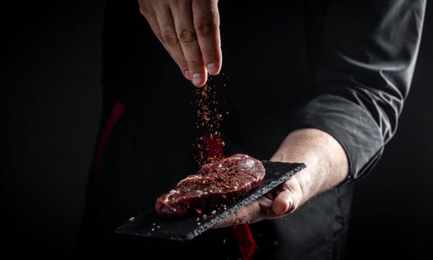 TERRIBLE CRIMEN. Chef mexicano mató a su esposa ¡y se la dio de comer a los perros!