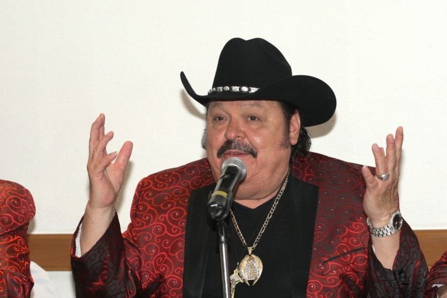 A un año de la muerte de su hermano, Ramón Ayala se viste nuevamente de luto