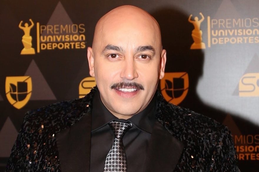 Lupillo Rivera publica ¿Indirecta para su hermana Rosie Rivera?