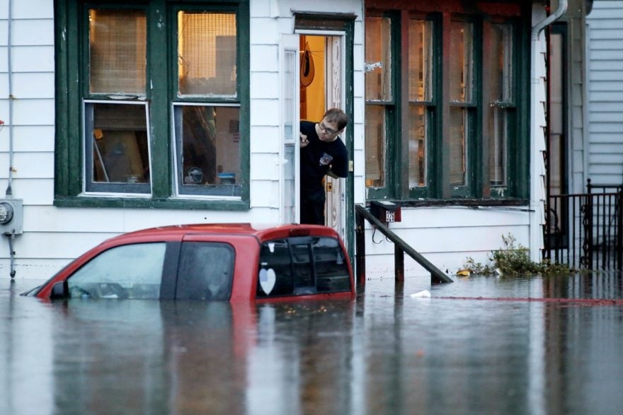 Aumenta a 22 el número de muertos por inundaciones en Tennessee; hay mucha devastación (FOTOS)