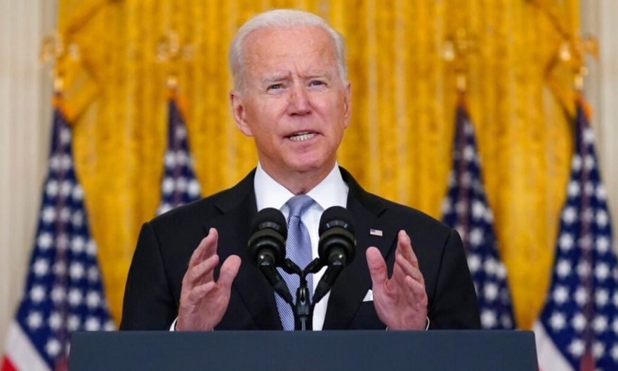 Biden no se arrepiente de salir de Afganistán pese a que piden que renuncie