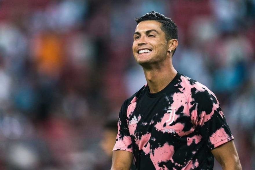 Cristiano dio por terminada su novela de verano, se queda en Turín