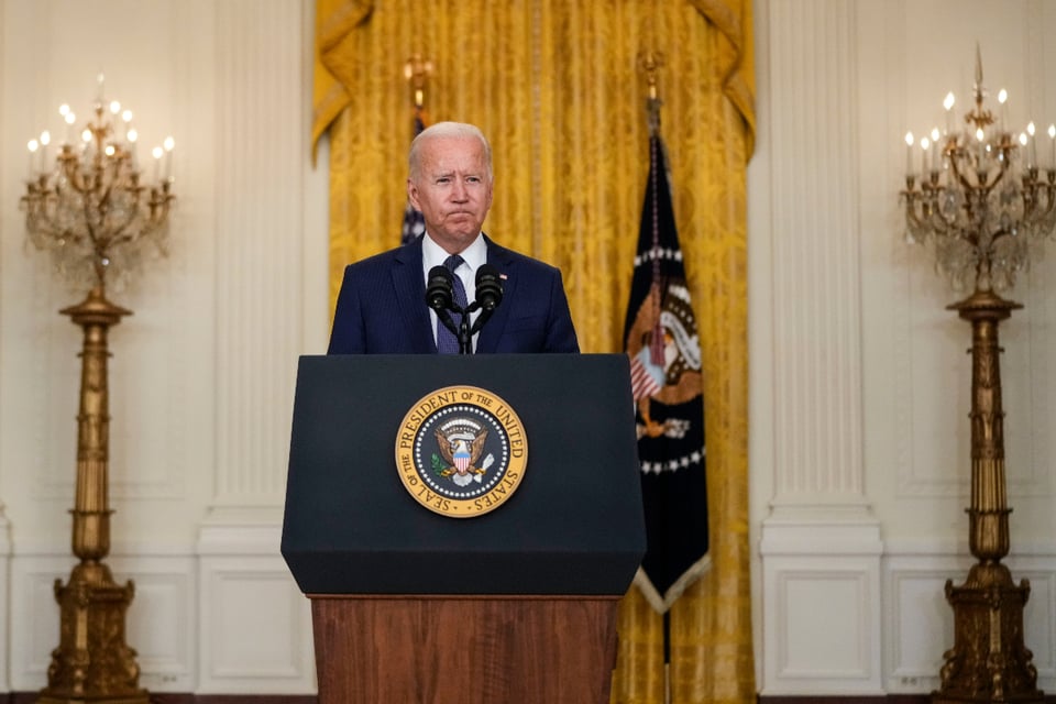 Republicanos piden renuncia de Biden, amenazan con impeachment y Trump aprovecha condenas featured image