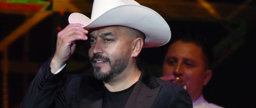 ¿Dolido? Aparece video de Lupillo Rivera ‘pisteando’ justo el día en que aseguran se casarán Belinda y Nodal