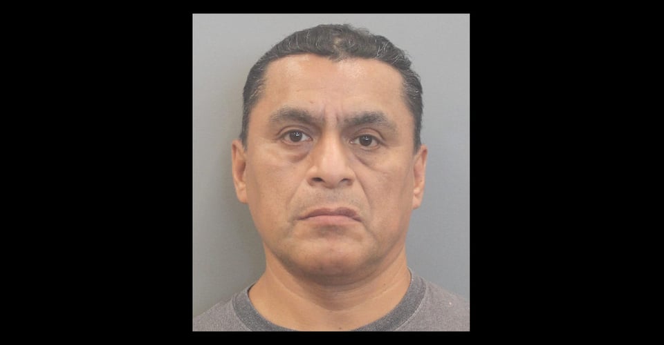 Gustavo Mendieta Del Valle es detenido por atropellar y matar a un peatón featured image